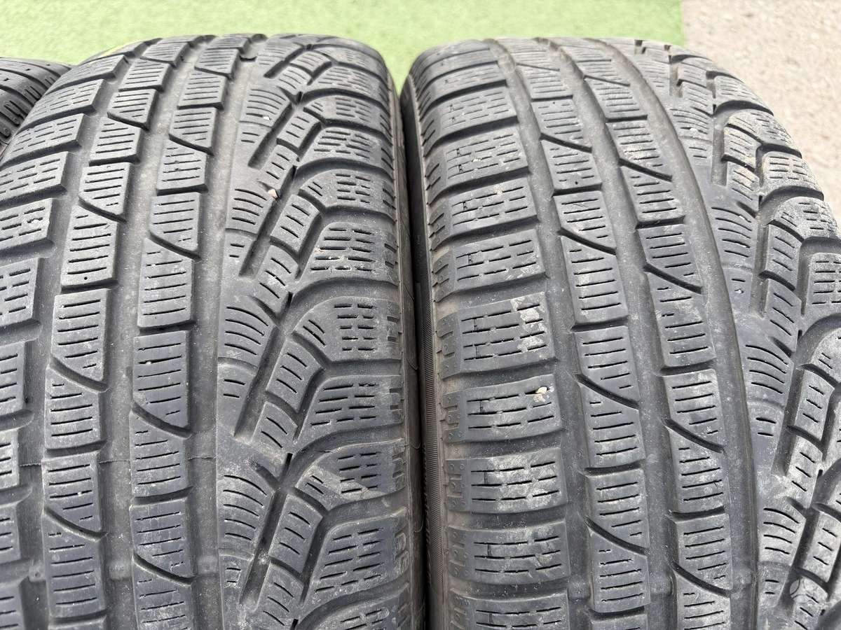 Pirelli 7mm,, universalios 235/45 R18