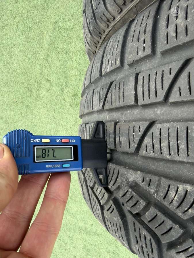Pirelli 7mm,, всесезонные 235/45 R18
