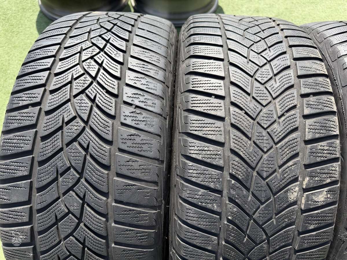 Goodyear 4/5mm, universalios 225/50 R17