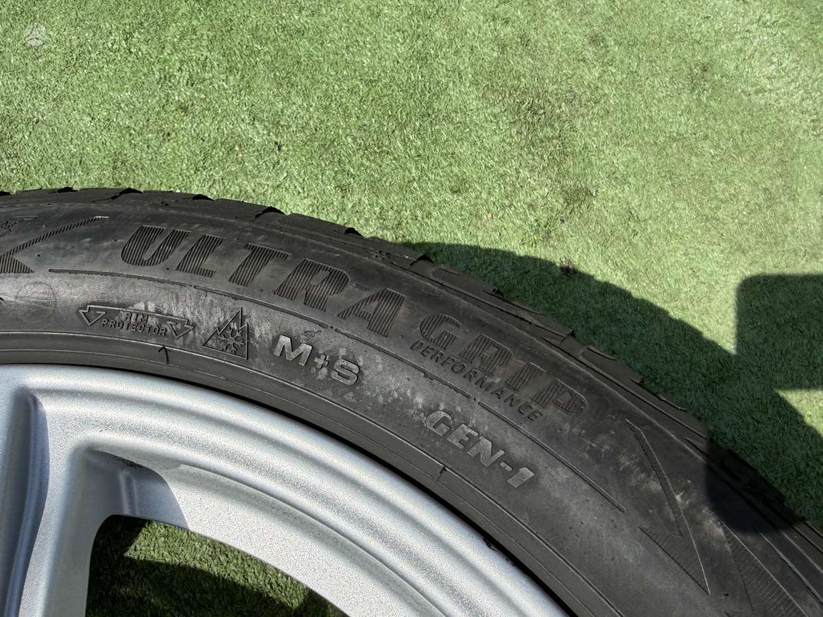 Goodyear 4/5mm, universalios 225/50 R17