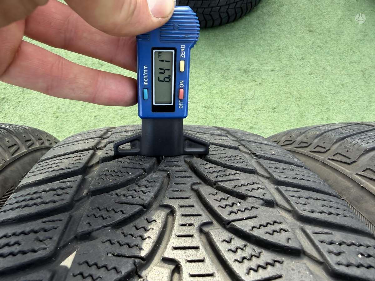 Bridgestone 5/6mm,, всесезонные 225/65 R17