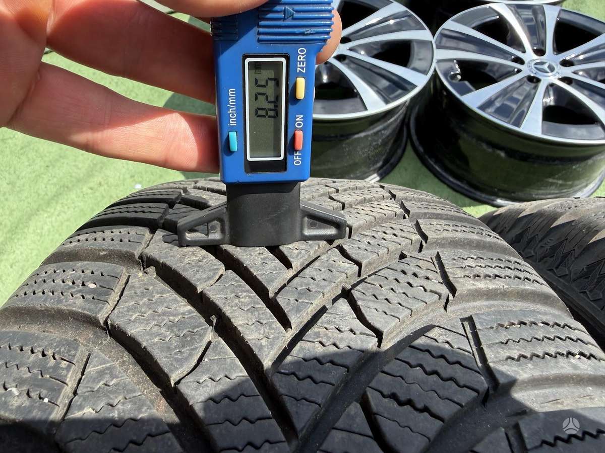 Semperit 6/8mm, 2023m., всесезонные 235/65 R17
