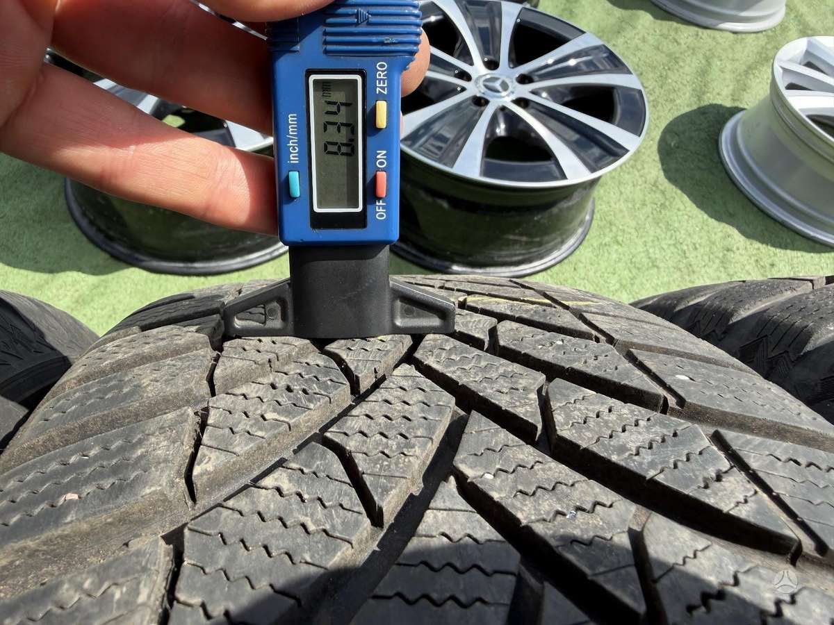 Semperit 6/8mm, 2023m., всесезонные 235/65 R17