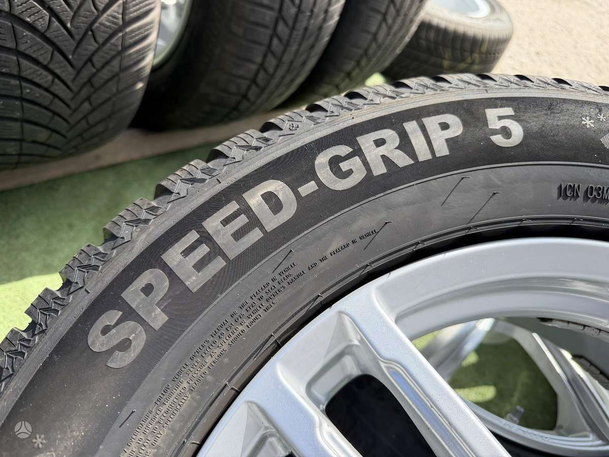 Semperit 6/8mm, 2023m., всесезонные 235/65 R17