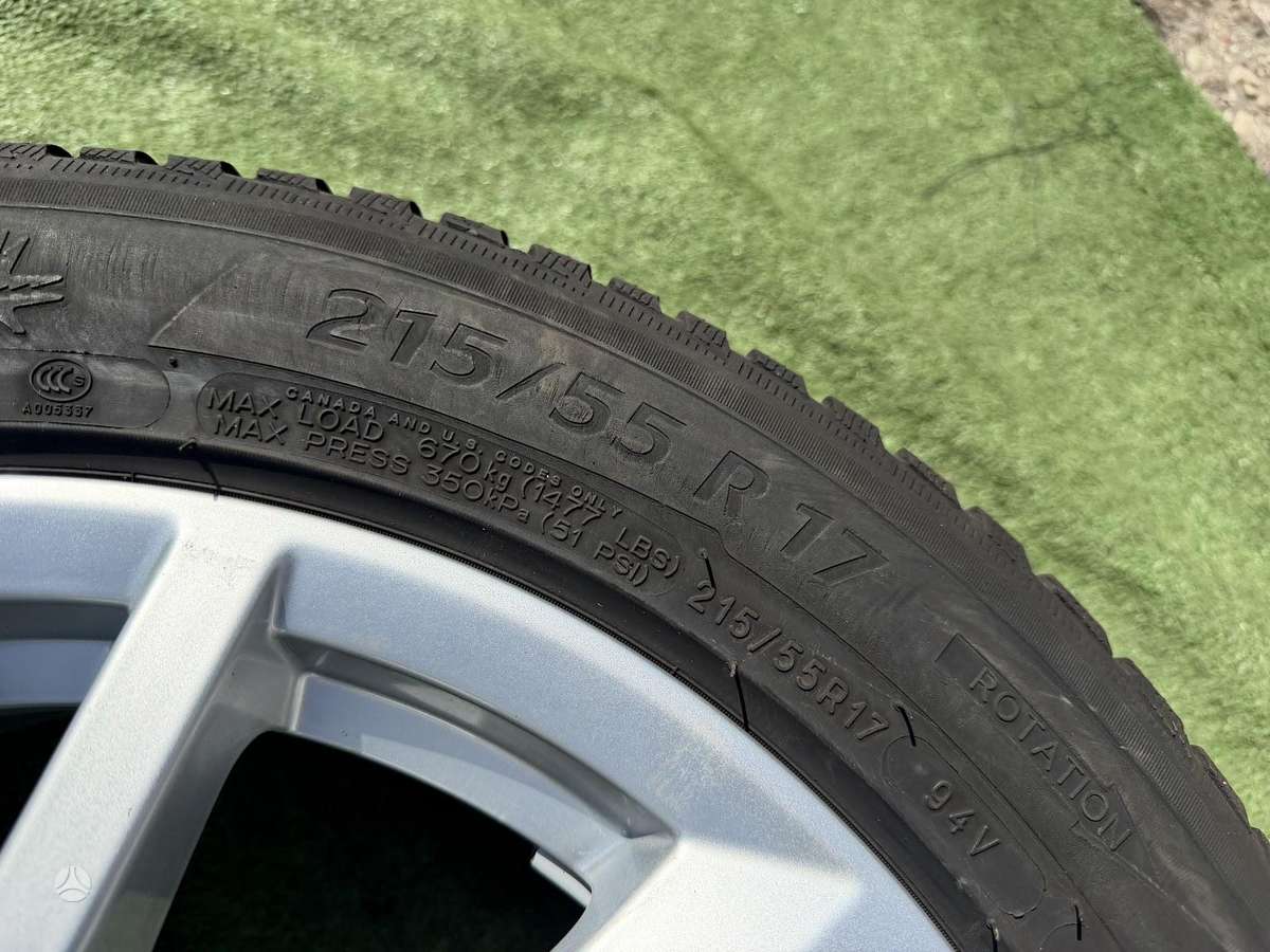 Michelin 7mm,, universalios 215/55 R17