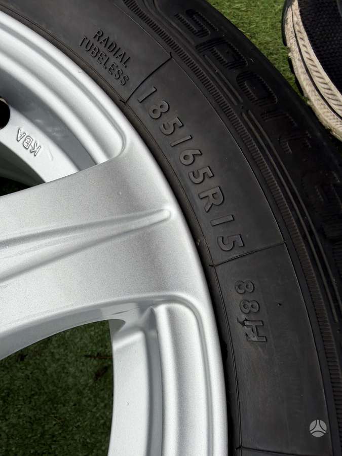 Dunlop 4mm,, летние 185/65 R15