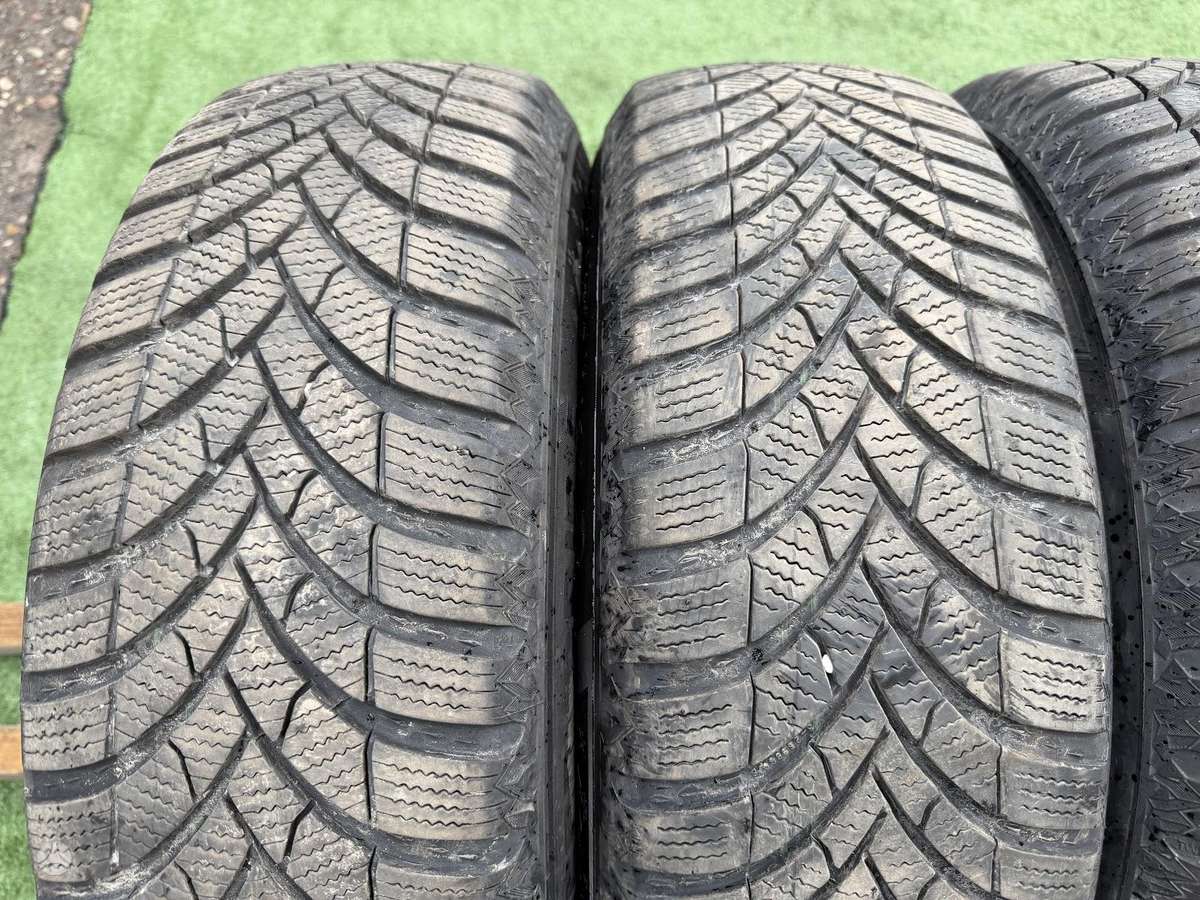 Semperit 7/8mm, 2024m., universalios 185/65 R15