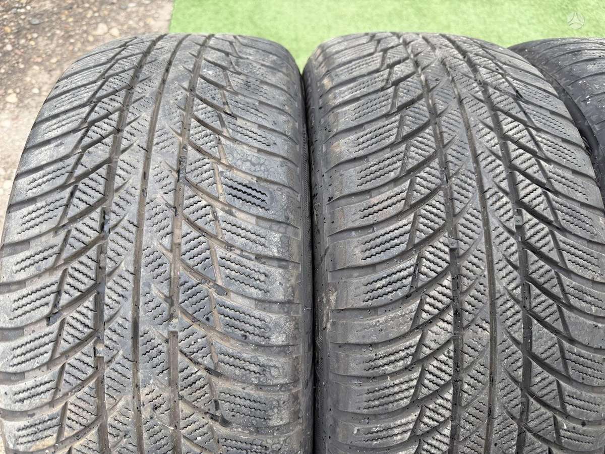 Bridgestone 4/6mm,, universalios 225/50 R17