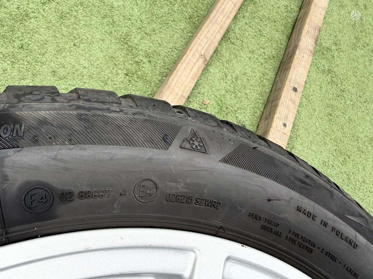 Bridgestone 4/6mm,, universalios 225/50 R17