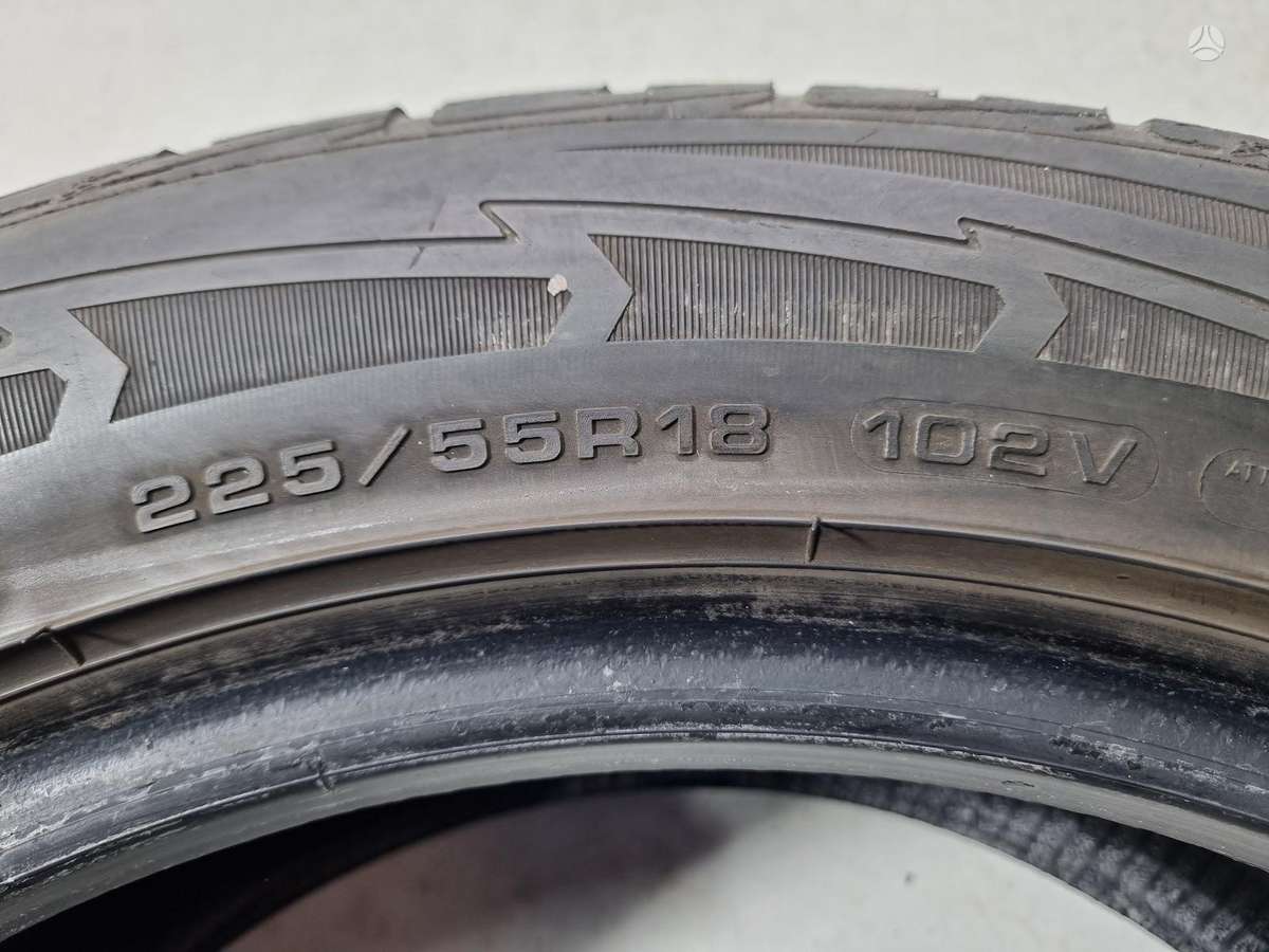Goodyear 5mm, universalios 225/55 R18