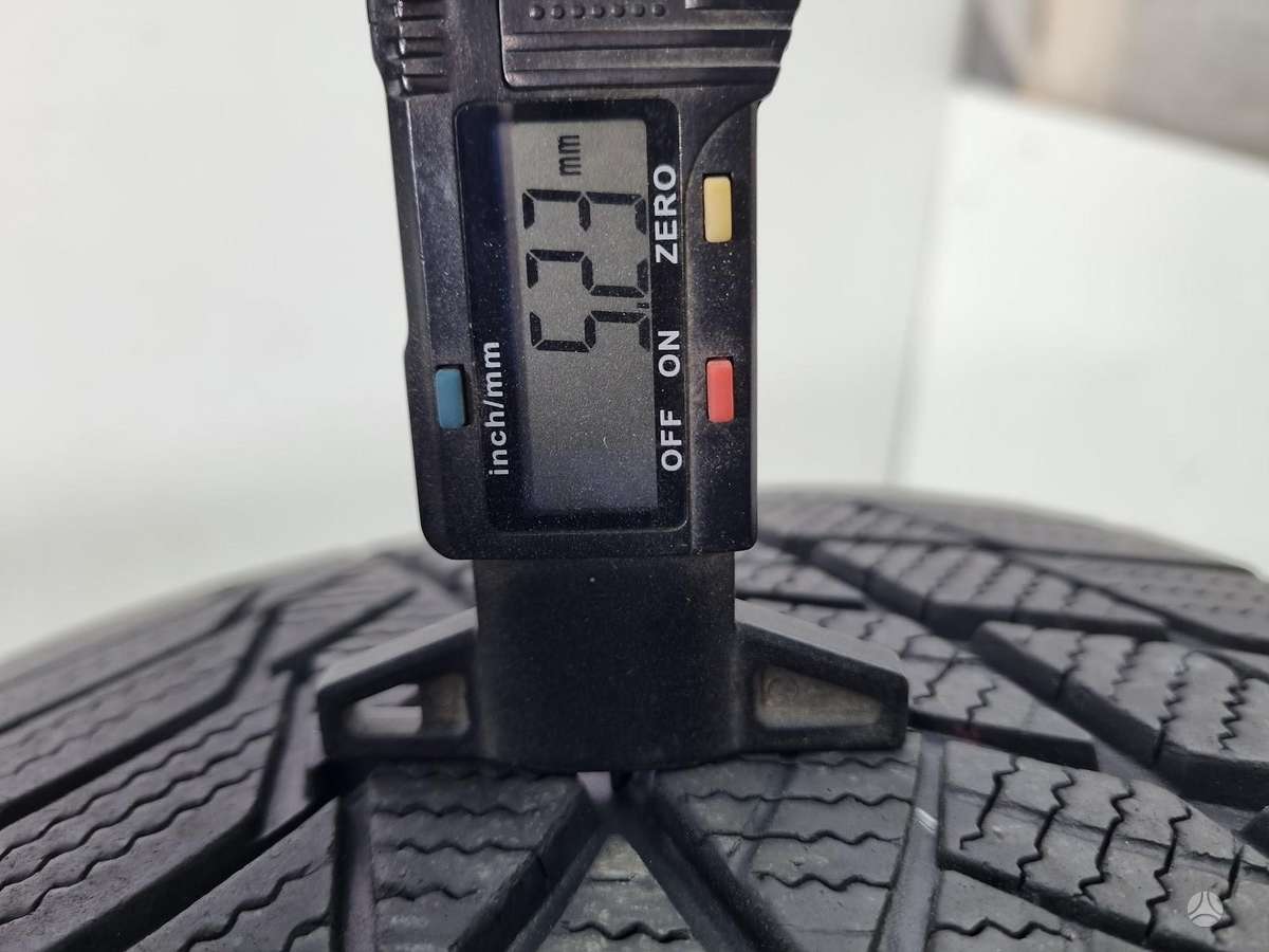 Bridgestone 2022m, всесезонные 225/55 R18