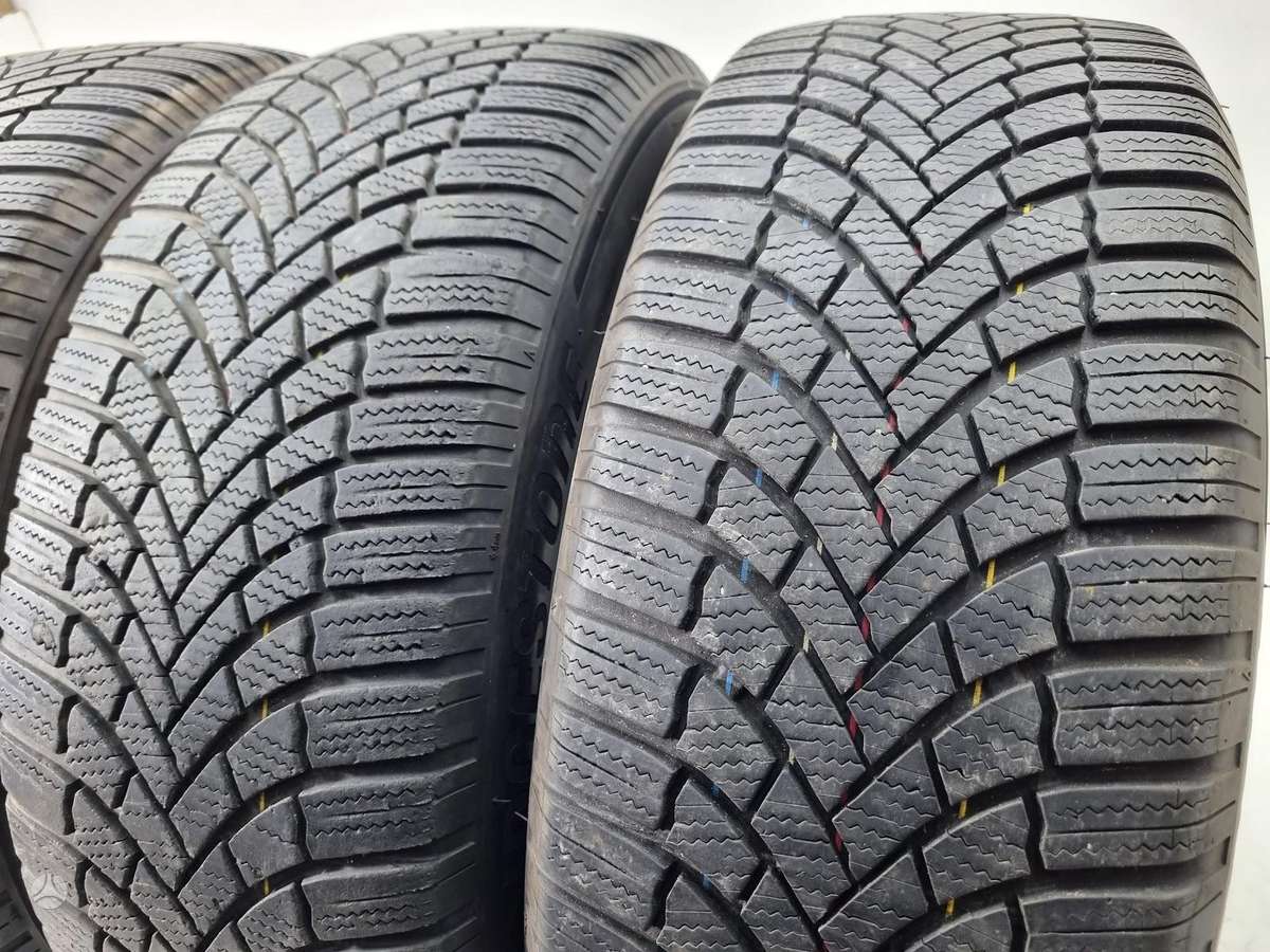 Bridgestone 2022m, всесезонные 225/55 R18
