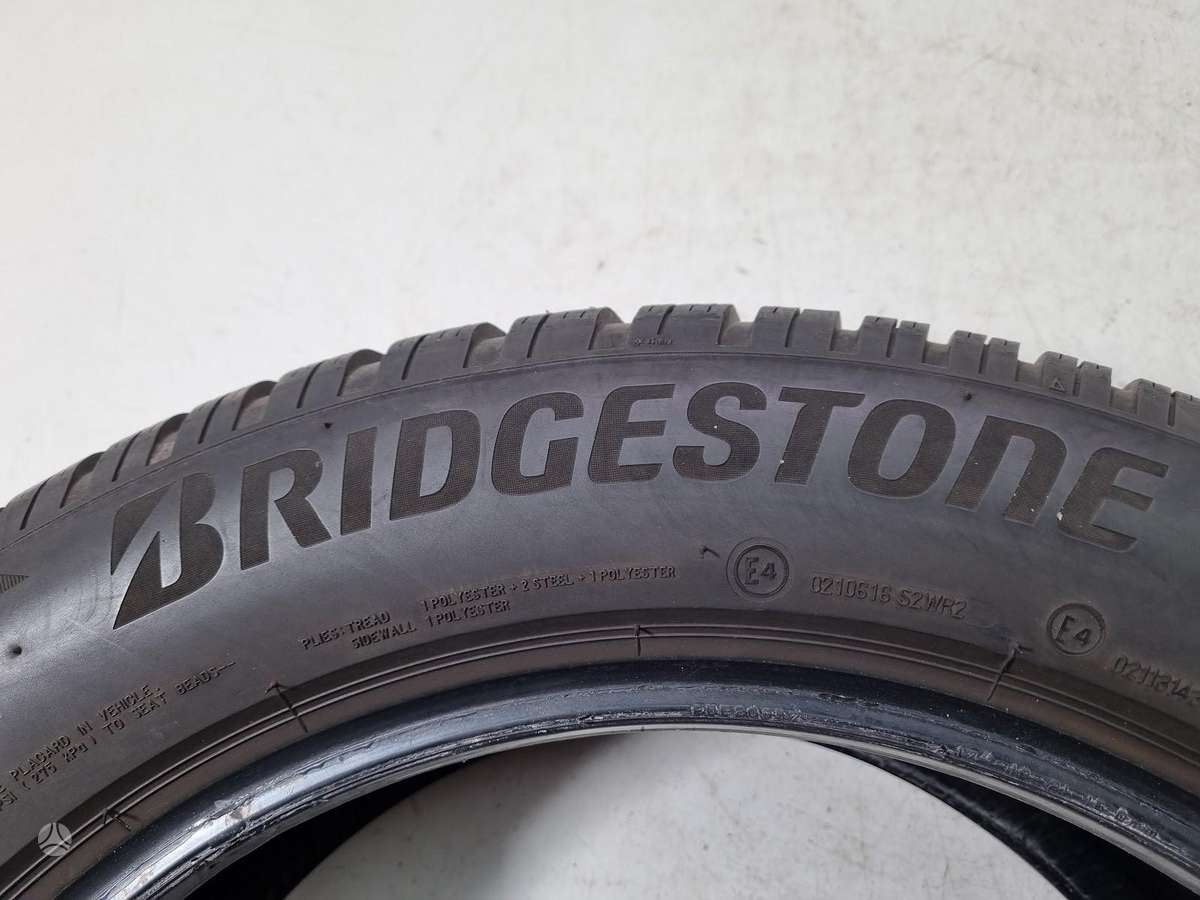 Bridgestone 7mm, universalios 225/55 R17