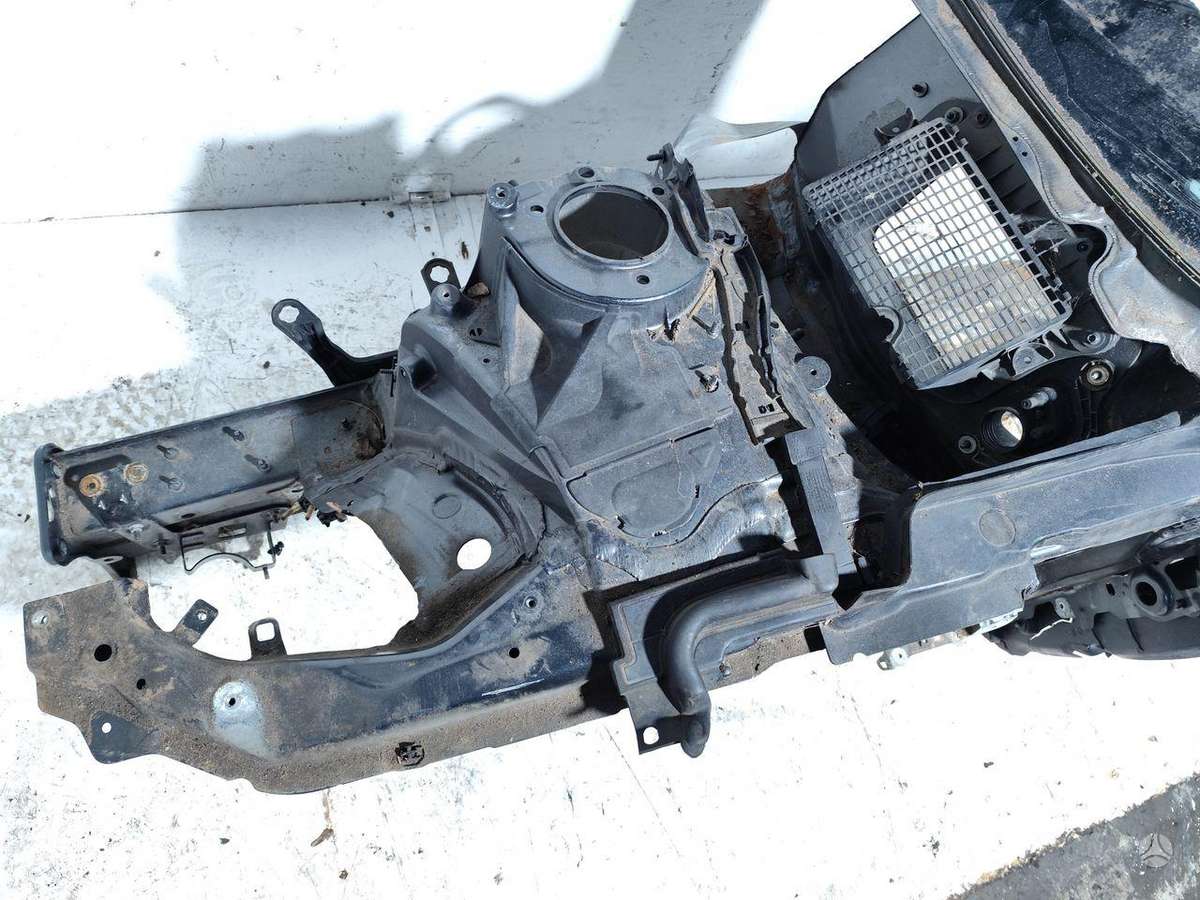 Audi A5 dangtis (priekinis, galinis)