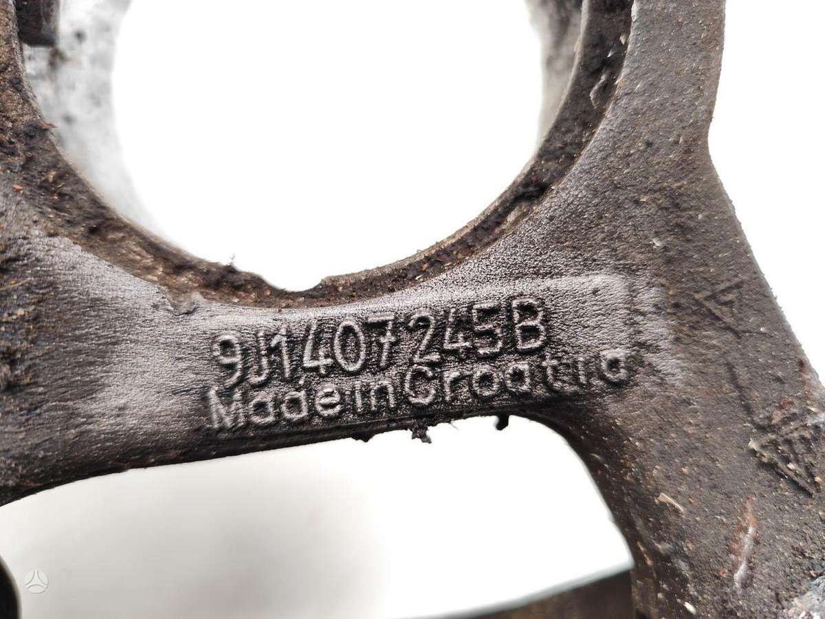 Porsche Taycan, 9J1407245B, stebulės