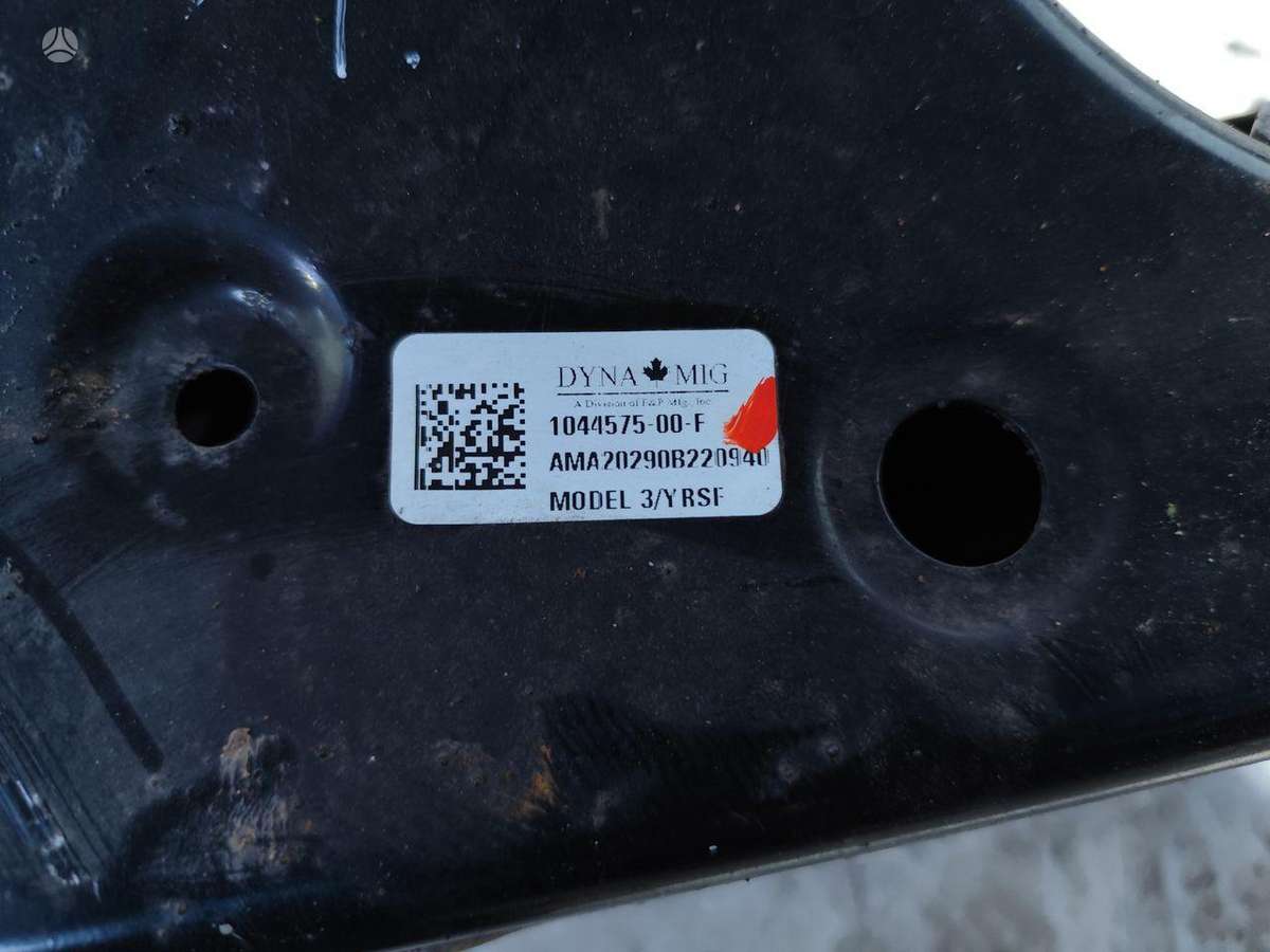 Tesla Model 3, 1044575-00-F, shock absorber