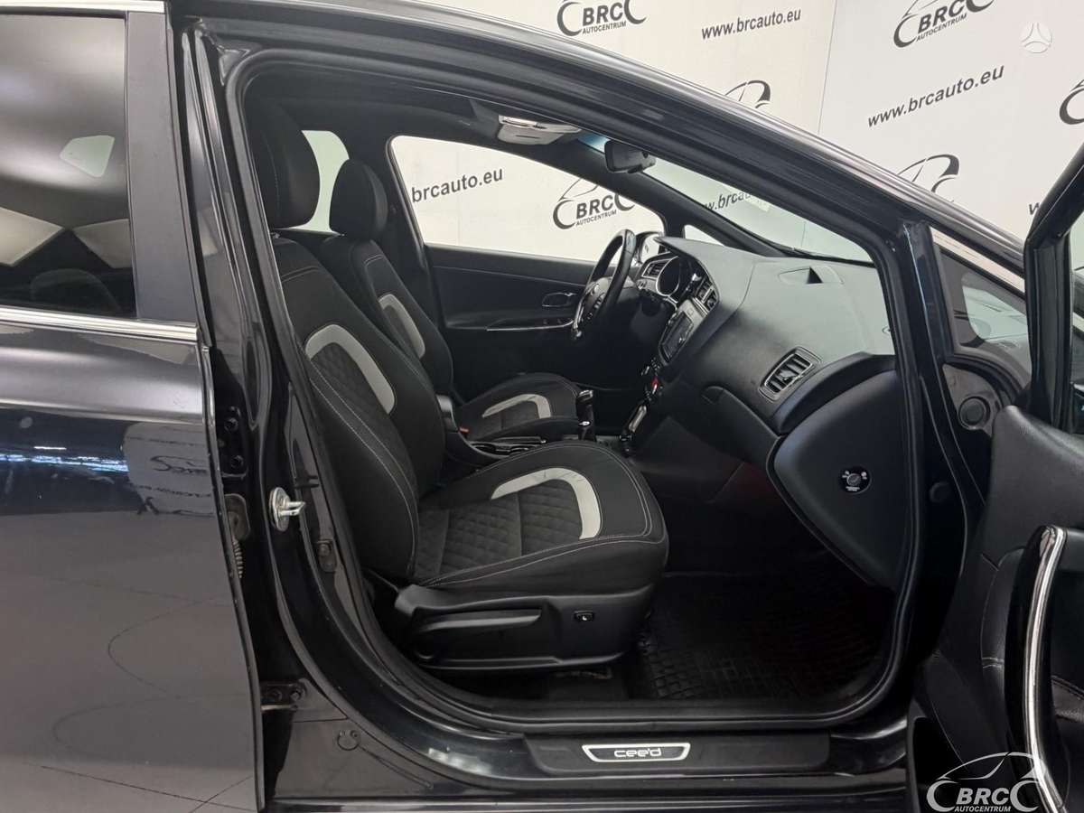 Kia Ceed, 1.6 l., Хэтчбек