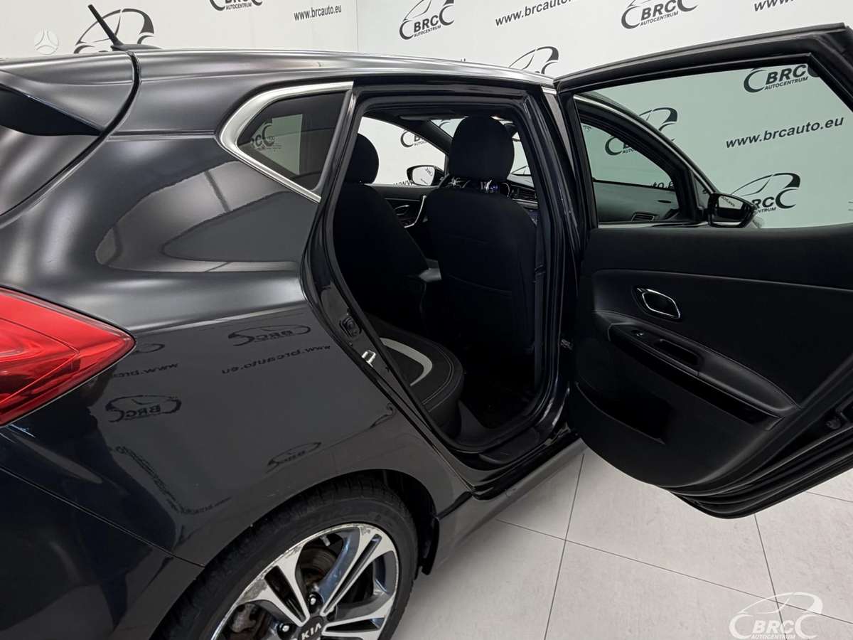 Kia Ceed, 1.6 l., hatchback