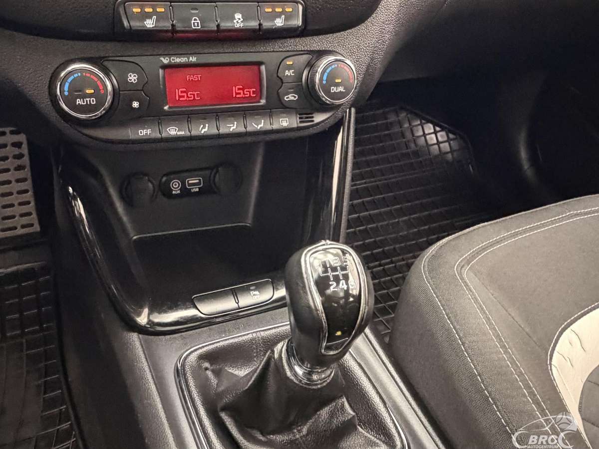 Kia Ceed, 1.6 l., hatchback