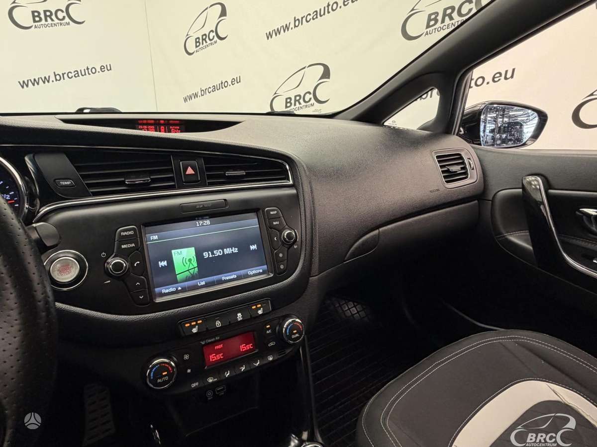 Kia Ceed, 1.6 l., Хэтчбек