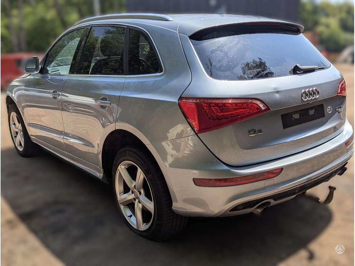 Audi Q5 engine