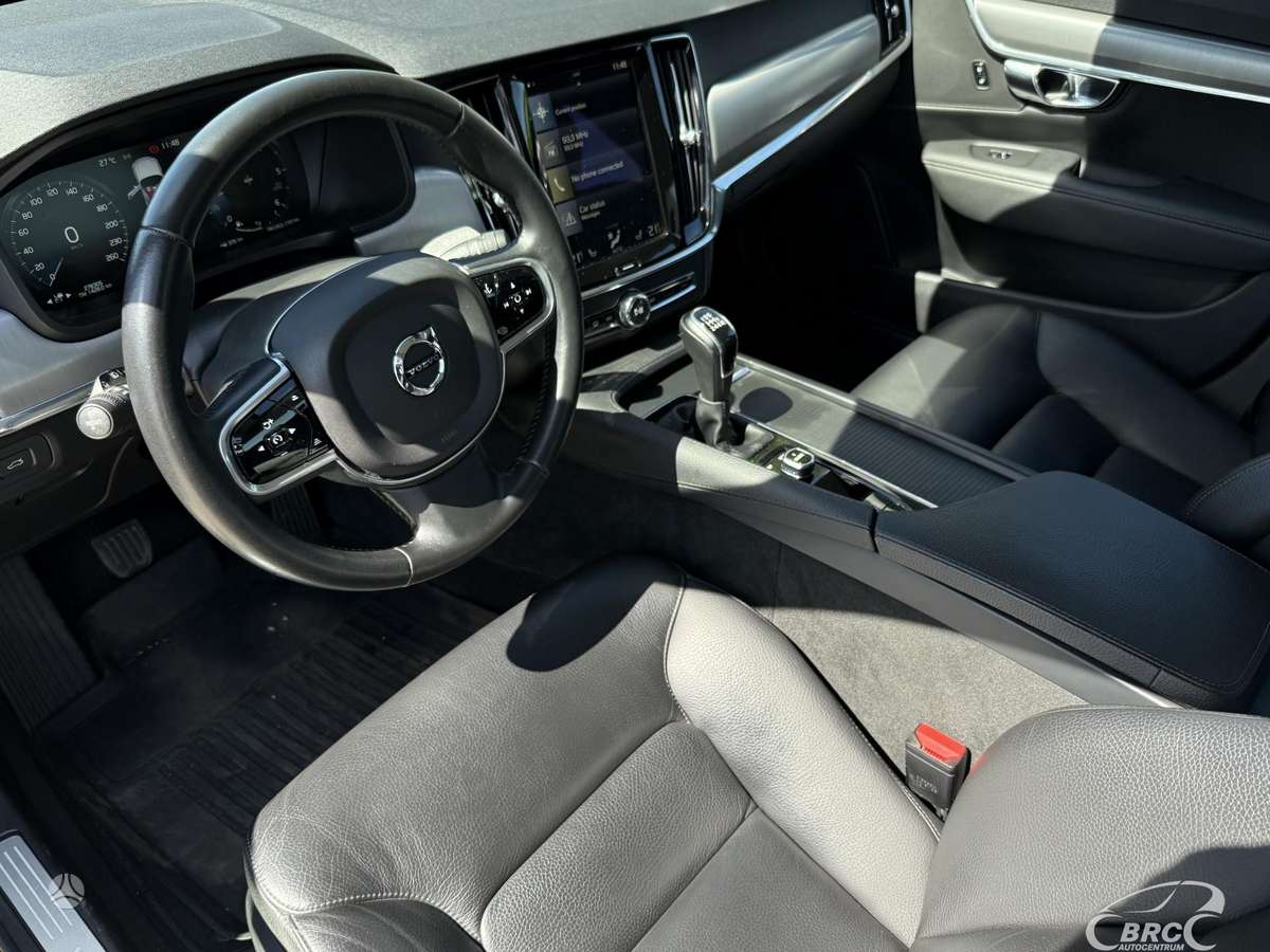 Volvo S90, 2.0 l., Седан
