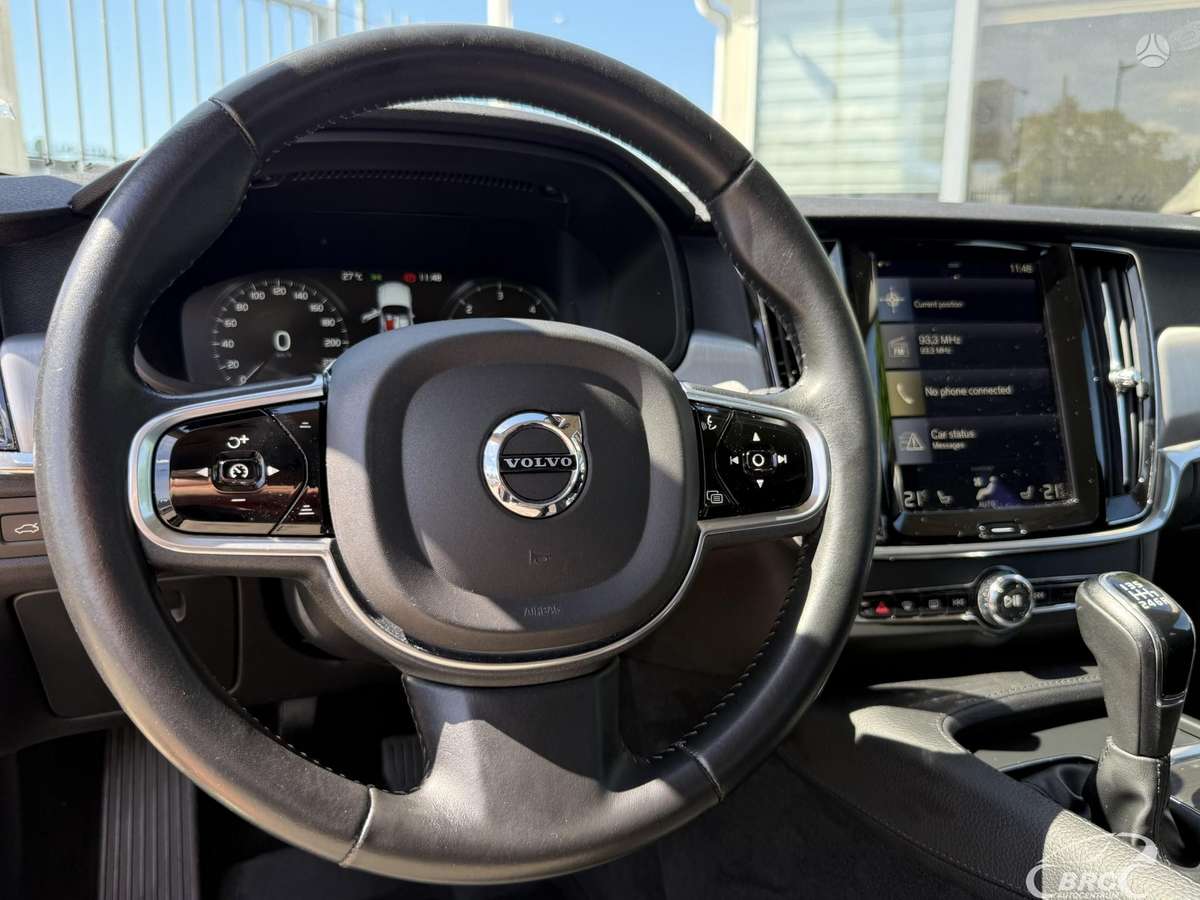 Volvo S90, 2.0 l., Седан