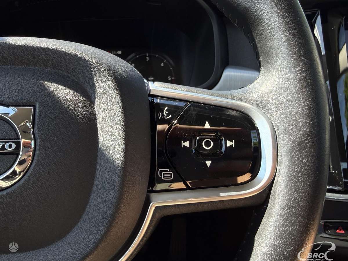 Volvo S90, 2.0 l., Седан