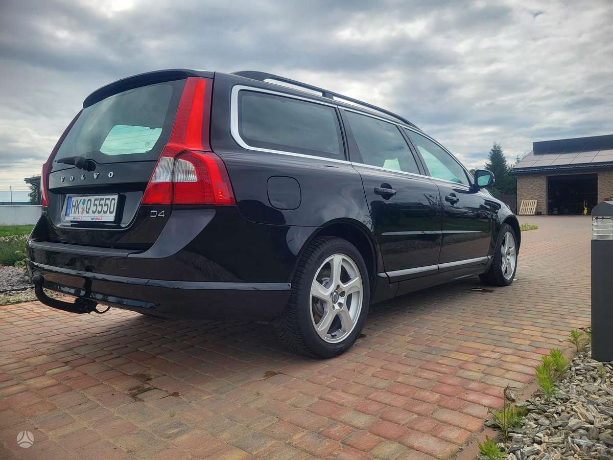 Volvo V70, 2.0 l., Универсал