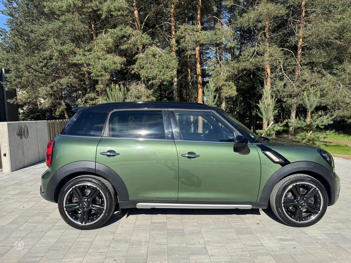 Mini Cooper S, 1.6 l., hatchback