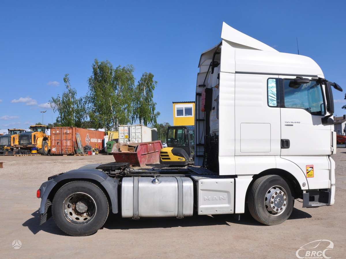 MAN TGX Engine defect, double sleeper