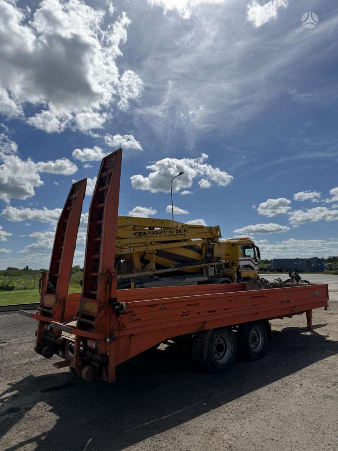 -Kita- Hoffmann, custom trailer / semi-trailer