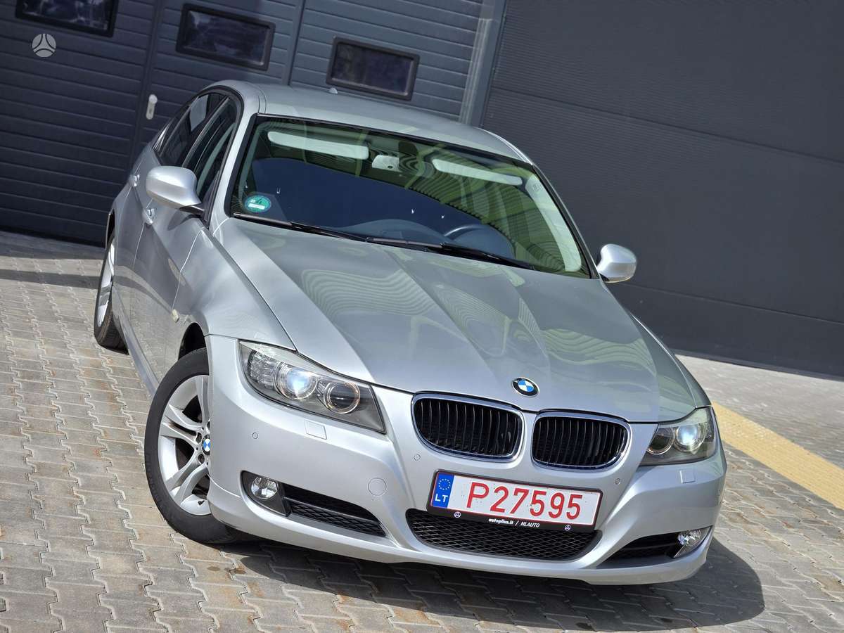 BMW 320, 2.0 l., Седан