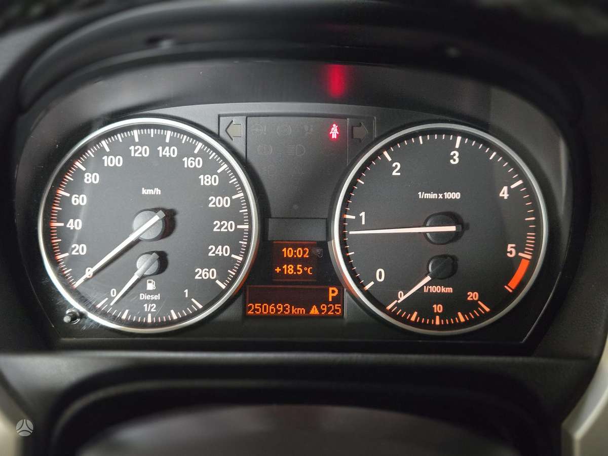 BMW 320, 2.0 l., Седан