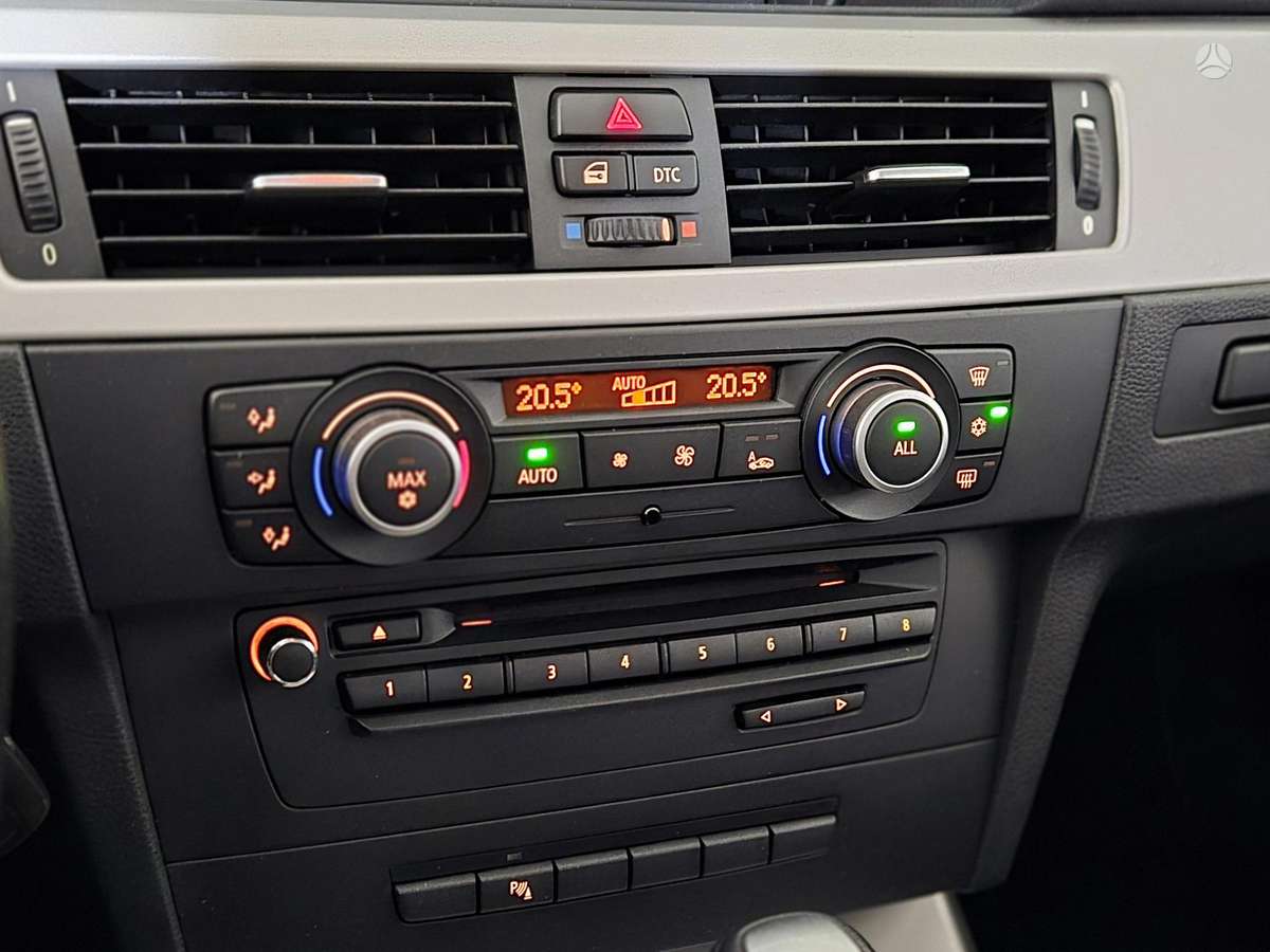 BMW 320, 2.0 l., Седан