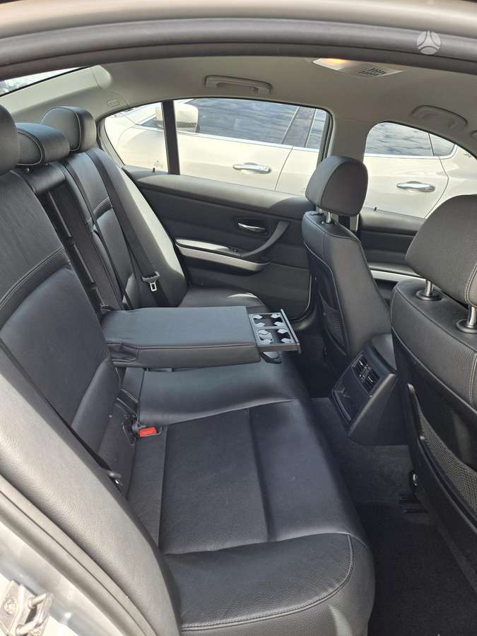 BMW 320, 2.0 l., Седан