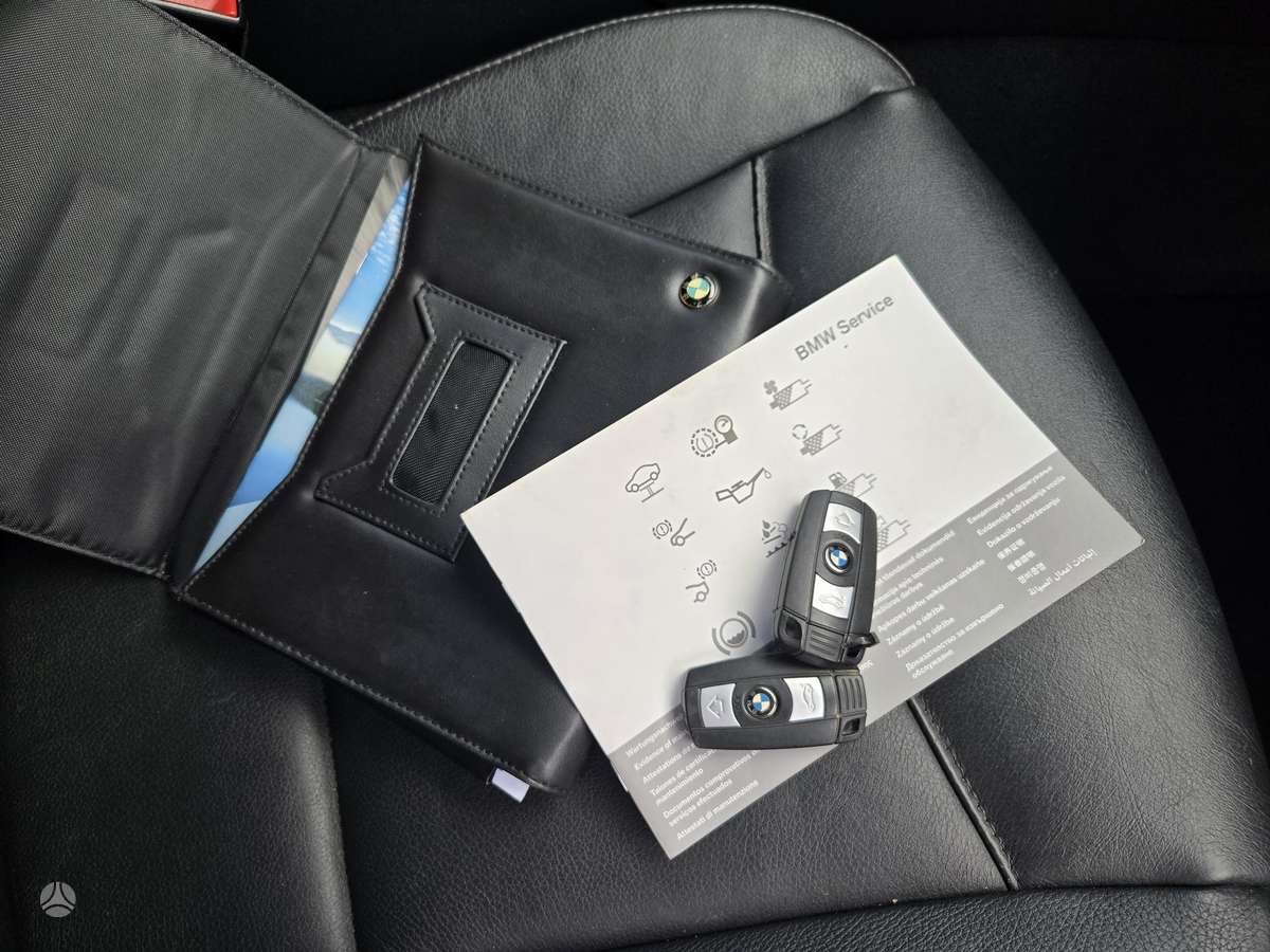 BMW 320, 2.0 l., Седан