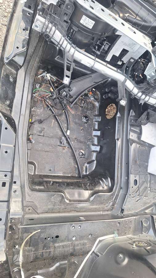 Mercedes-Benz E klasė Kėbulas pjaustymui 37067728237