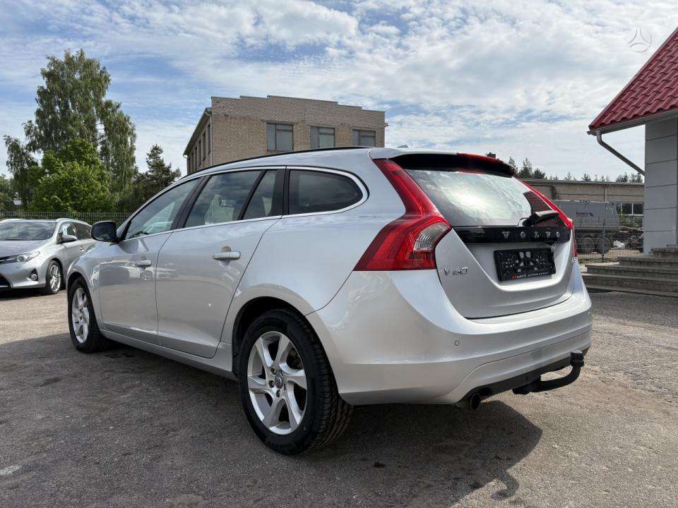 Volvo V60, 2.0 l., Универсал