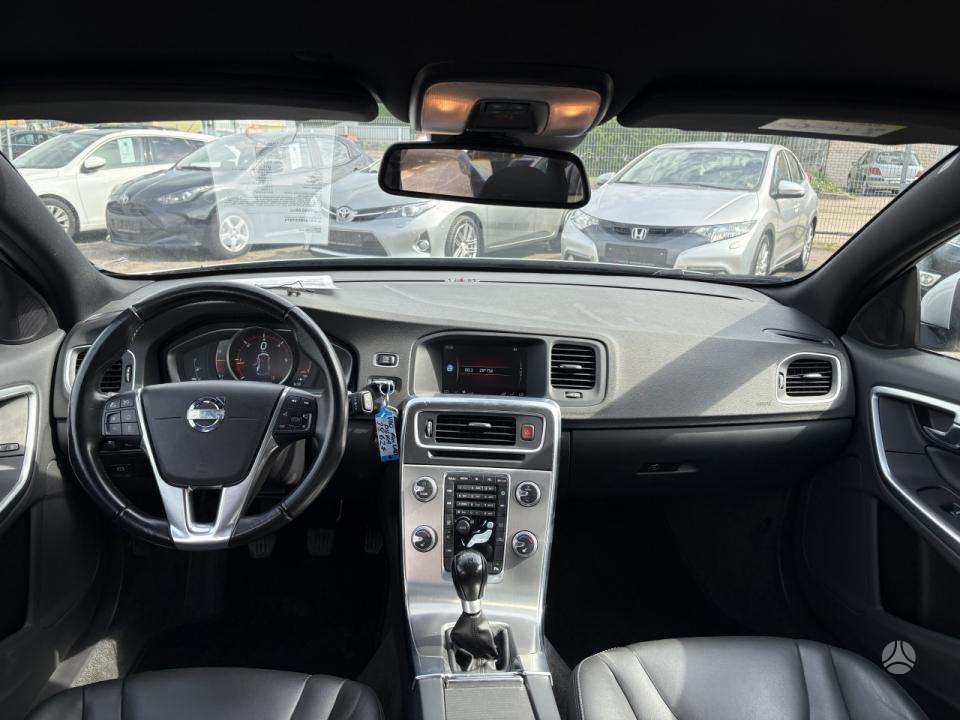 Volvo V60, 2.0 l., Универсал
