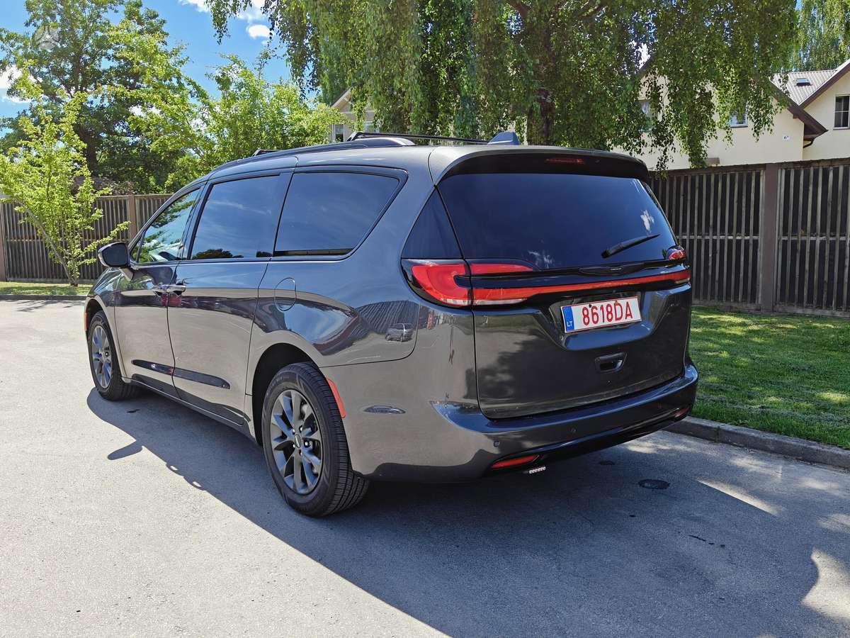 Chrysler Pacifica, 3.6 l., Минивэн