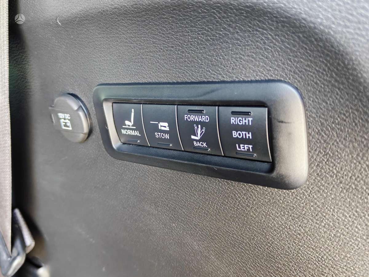 Chrysler Pacifica, 3.6 l., Минивэн