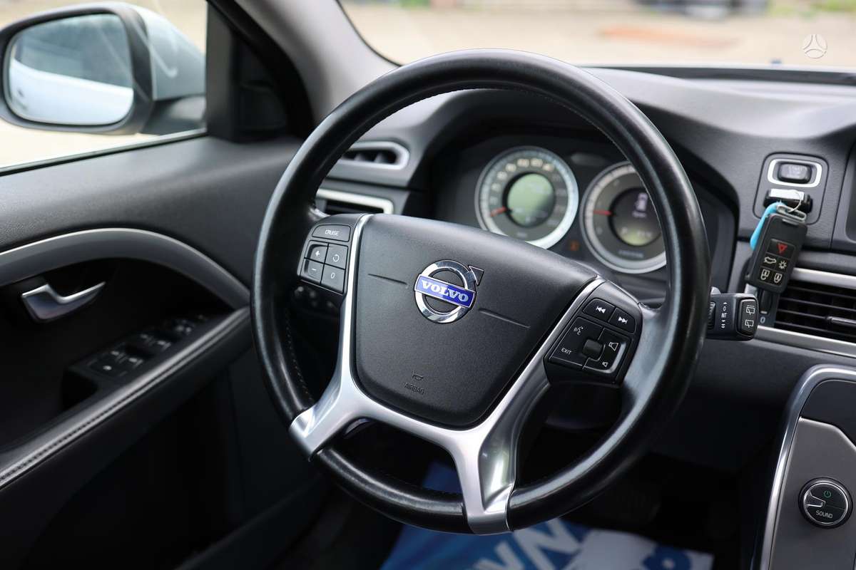 Volvo V70, 2.0 l., Универсал