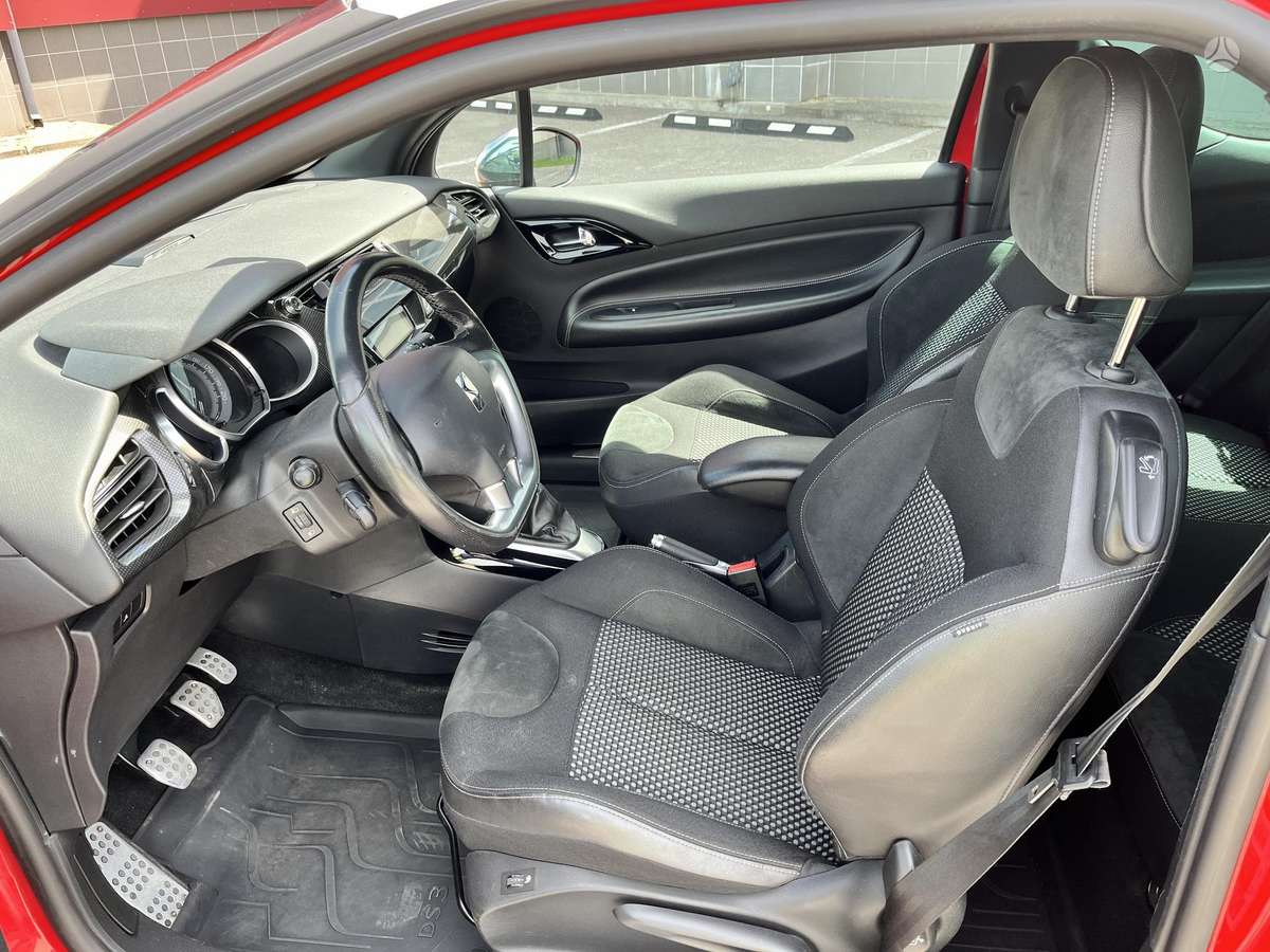 Citroen DS3, 1.6 l., hatchback