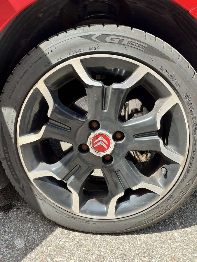 Citroen DS3, 1.6 l., hatchback