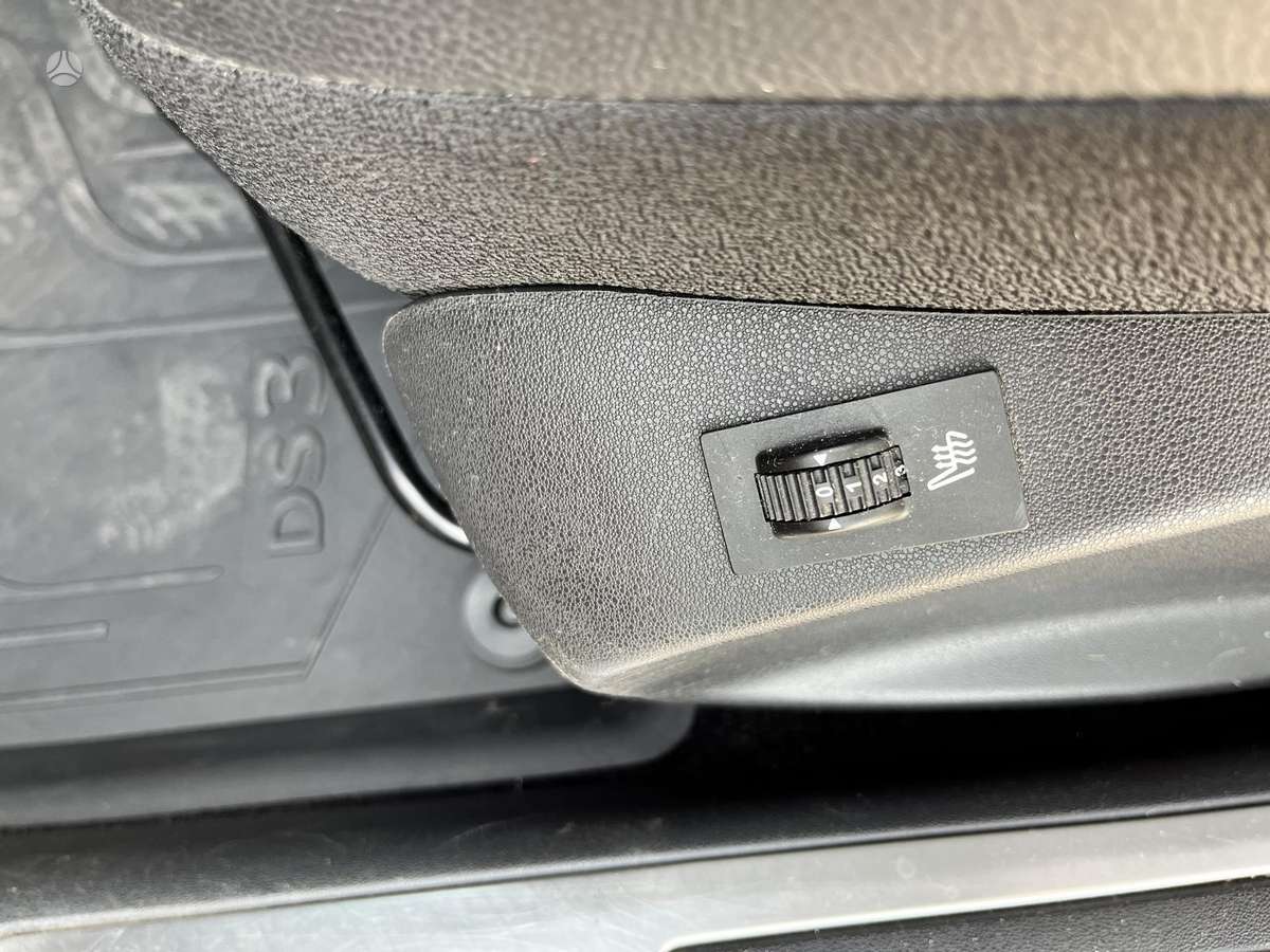 Citroen DS3, 1.6 l., hatchback