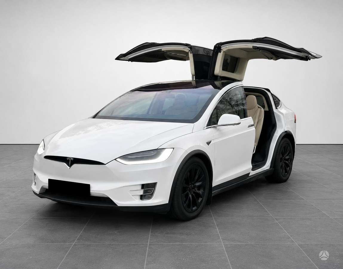 Tesla Model X - 1