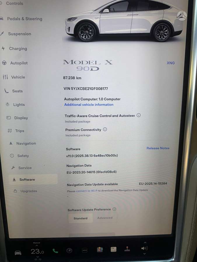 Tesla Model X, 90 кВт·ч, Внедорожник / Кроссовер