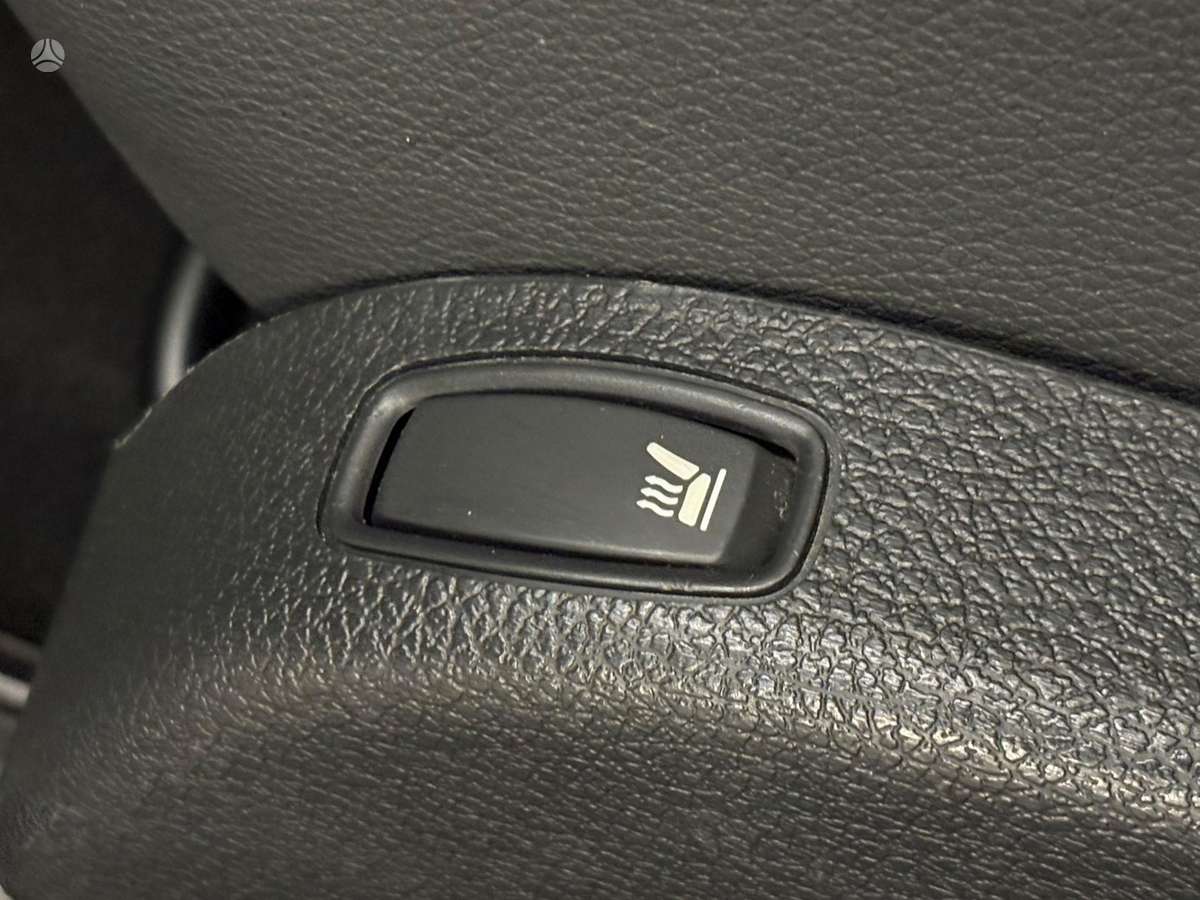 Dacia Duster, 1.2 l., Внедорожник / Кроссовер
