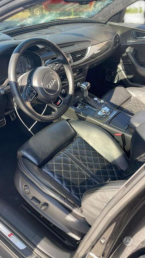 Audi S6